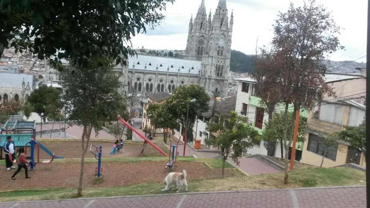 Departamento Junto A La Basilica Voto Nacional - Quito Apartment Ecuador